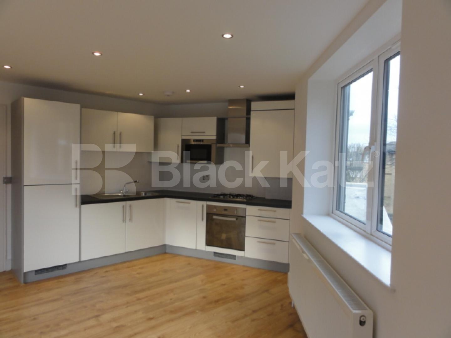 			NEW INSTRUCTION, 2 Bedroom, 1 bath, 1 reception Apartment			 Gloucester Court, Rowcross Street, Bermondsey